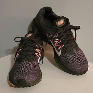 Nike Air Zoom Winflo 5